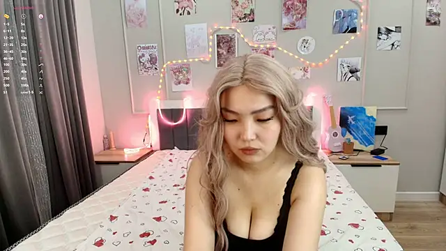 junamiin online show from November 29, 7:14 pm