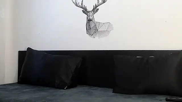 sweetl30 online show from February 19, 6:43 am