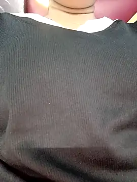 Snapshot of SugarNila chatting on November 30, 1:39 am SugarNila online show from November 30, 1:39 am