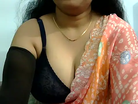 Snapshot of SugarNila chatting on November 28, 6:35 am SugarNila online show from November 28, 6:35 am