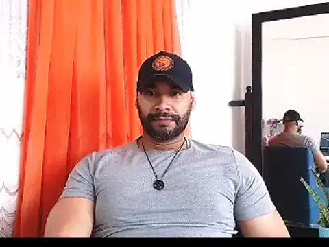 musclehetero online show from May 24, 1:22 pm