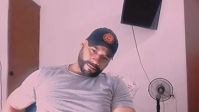 musclehetero online show from January 16, 8:07 am