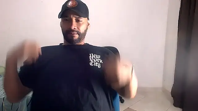 musclehetero online show from November 22, 7:57 pm