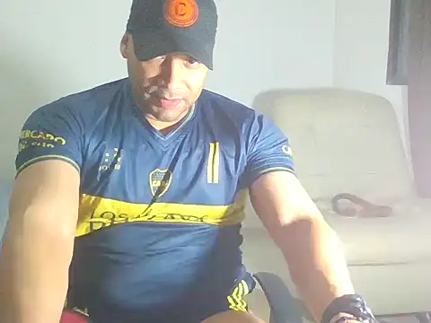 musclehetero online show from December 2, 11:28 pm