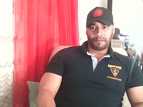 musclehetero online show from May 7, 2:09 pm