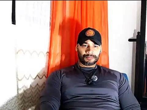musclehetero online show from May 20, 8:11 am