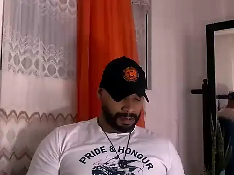 musclehetero online show from June 5, 2:23 pm