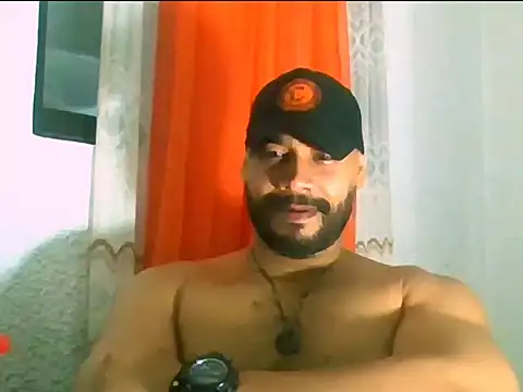 musclehetero online show from June 3, 1:34 pm