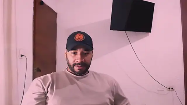 musclehetero online show from January 12, 6:26 pm