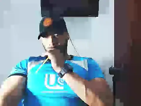 musclehetero online show from December 16, 12:37 am