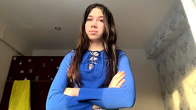 DebbiGoodknight online show from November 29, 8:03 am