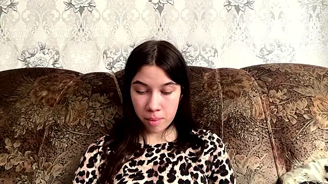 DebbiGoodknight online show from February 17, 7:16 am