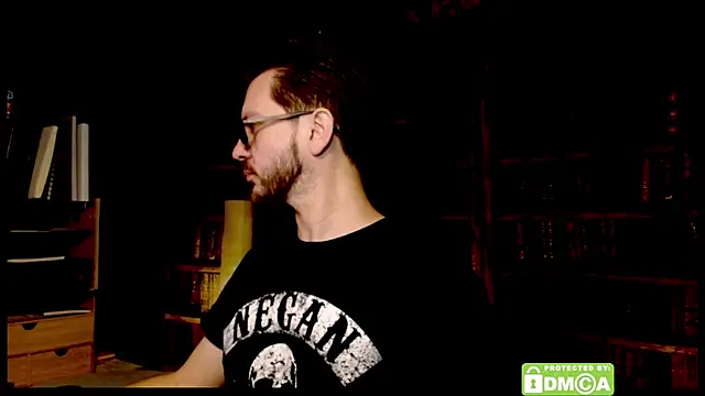 justshutupandwatch online show from December 17, 9:20 pm