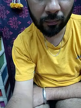 Cute Lucky online show from December 18, 9:18 pm