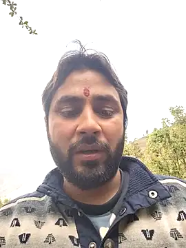 Cute Lucky online show from April 9, 6:30 am