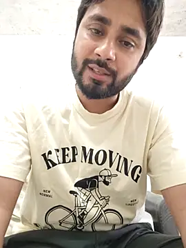 Cute Lucky online show from April 3, 7:48 am