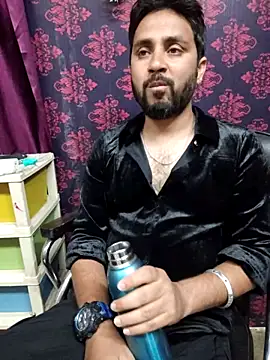 Cute Lucky online show from April 13, 5:17 pm