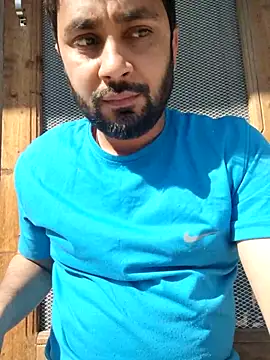 Cute Lucky online show from February 14, 8:25 am