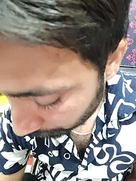 Cute Lucky online show from April 14, 5:07 pm