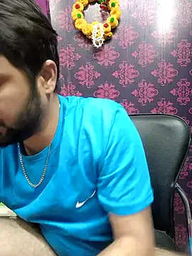 Cute Lucky online show from January 7, 9:47 am