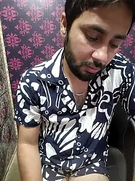 Snapshot of Cute_Lucky chatting on April 30, 8:57 pm Cute Lucky online show from April 30, 8:57 pm