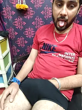 Cute Lucky online show from December 19, 12:07 pm