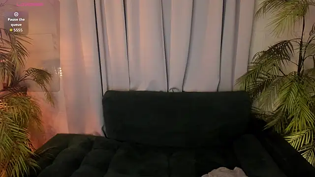 BeautifulSnake online show from November 29, 8:42 pm