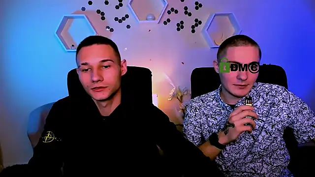 fred strong online show from November 21, 3:33 pm