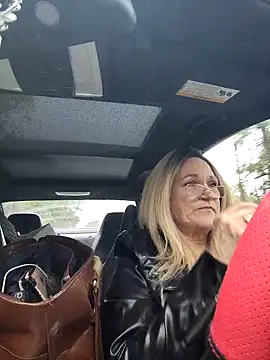 ccrider69  online show from December 2, 9:27 pm