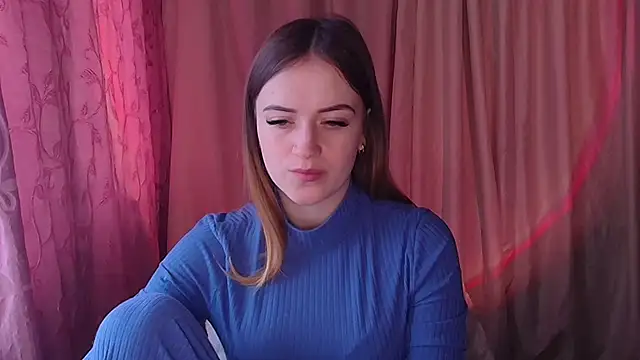 Illa May online show from February 6, 6:31 am