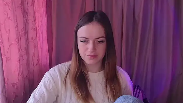 Illa May online show from February 26, 7:30 am