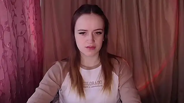 Illa May online show from February 12, 6:57 am