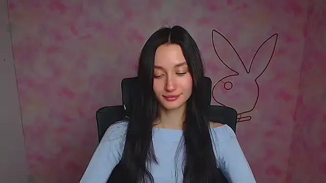 Stella XO online show from March 19, 6:13 am