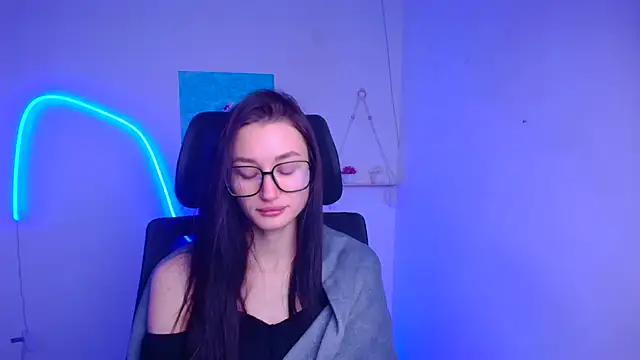 Stella XO online show from January 17, 6:28 am