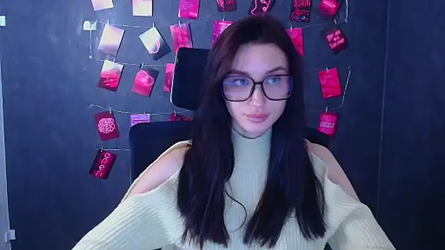 Stella XO online show from December 3, 12:26 pm