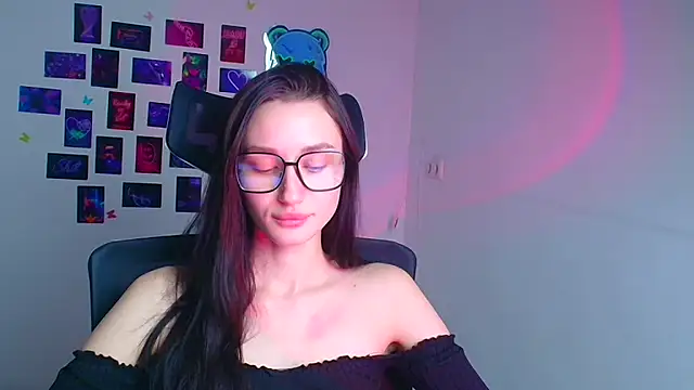 Stella XO online show from December 20, 6:38 am