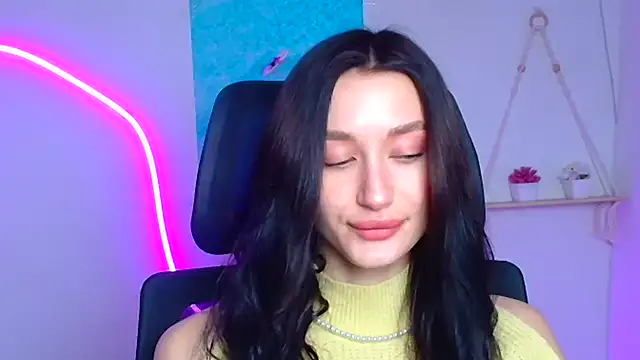 Stella XO online show from March 8, 6:28 am