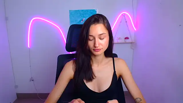 Stella XO online show from July 3, 5:58 am