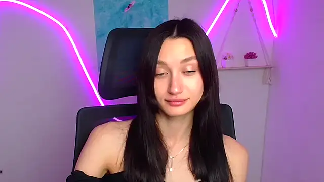 Snapshot of Stella_XO chatting on May 4, 5:44 am Stella XO online show from May 4, 5:44 am