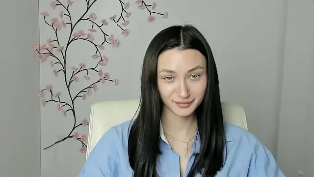 Snapshot of Stella_XO chatting on May 7, 5:33 am Stella XO online show from May 7, 5:33 am