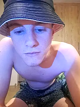 Tinny Twink RSA online show from November 19, 8:53 pm