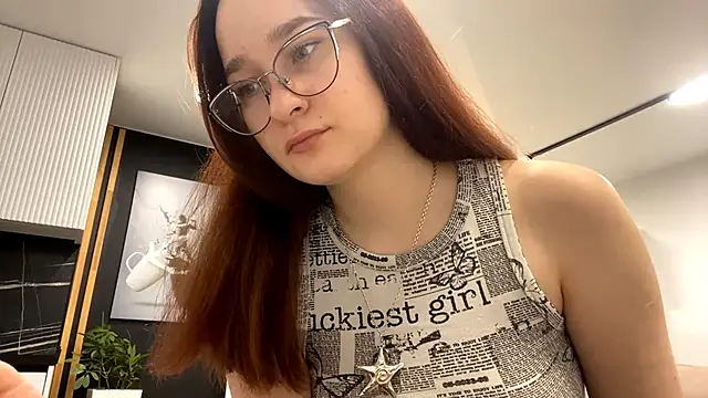 AylaRuer online show from December 1, 11:33 am