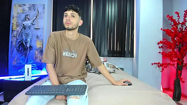 dracke and zara online show from April 8, 12:28 pm