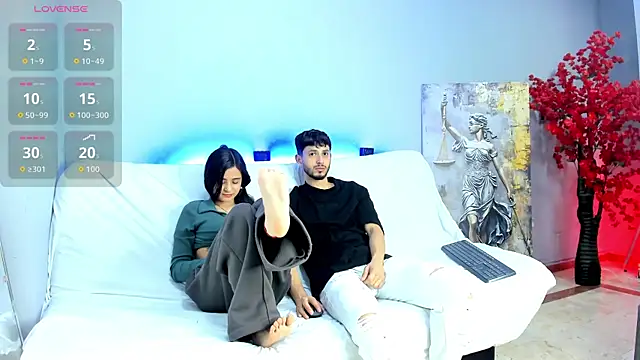 dracke and zara online show from May 14, 12:35 pm