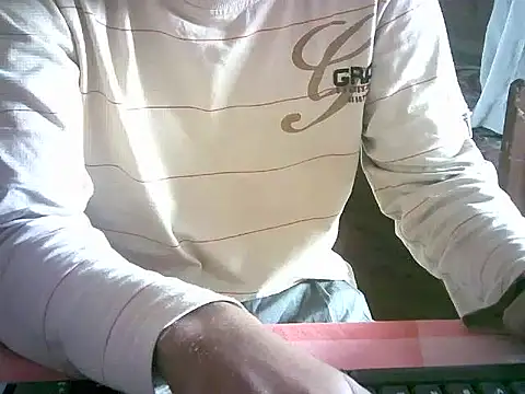 handsome12345  online show from January 19, 4:27 am