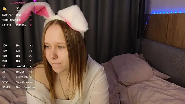 VoidElaris online show from March 31, 8:11 pm