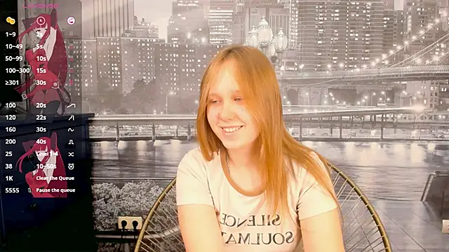 Snapshot of VoidElaris chatting on June 18, 9:31 pm VoidElaris online show from June 18, 9:31 pm