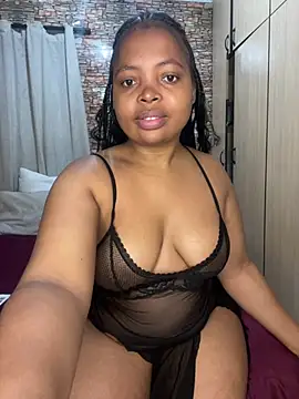 CamilaXXX20 online show from August 4, 6:12 pm