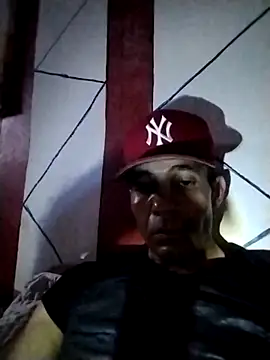 aletr15la online show from November 29, 5:07 am