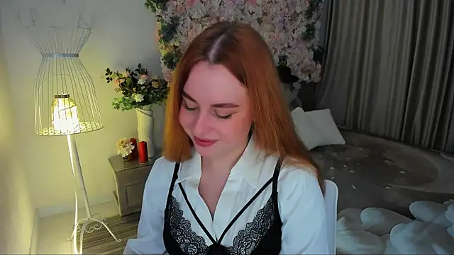 AirySilhouette online show from November 23, 10:36 am